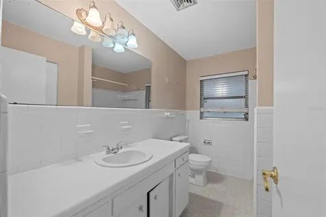 912 Avenue T SE Winter Haven FL 33880