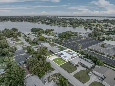 912 Avenue T SE Winter Haven FL 33880