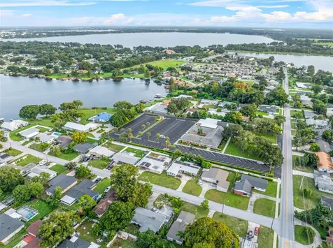 912 Avenue T SE Winter Haven FL 33880