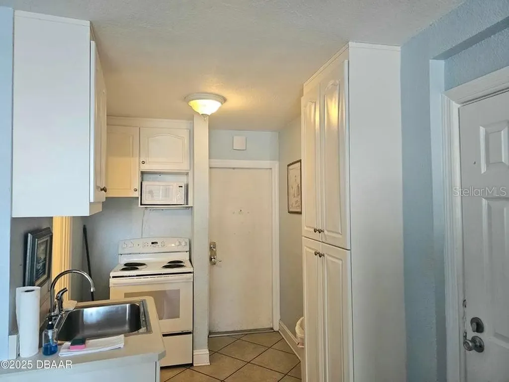 Daytona Beach FL 32118