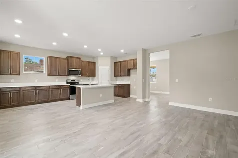 7251 9th Avenue N St Petersburg FL 33710