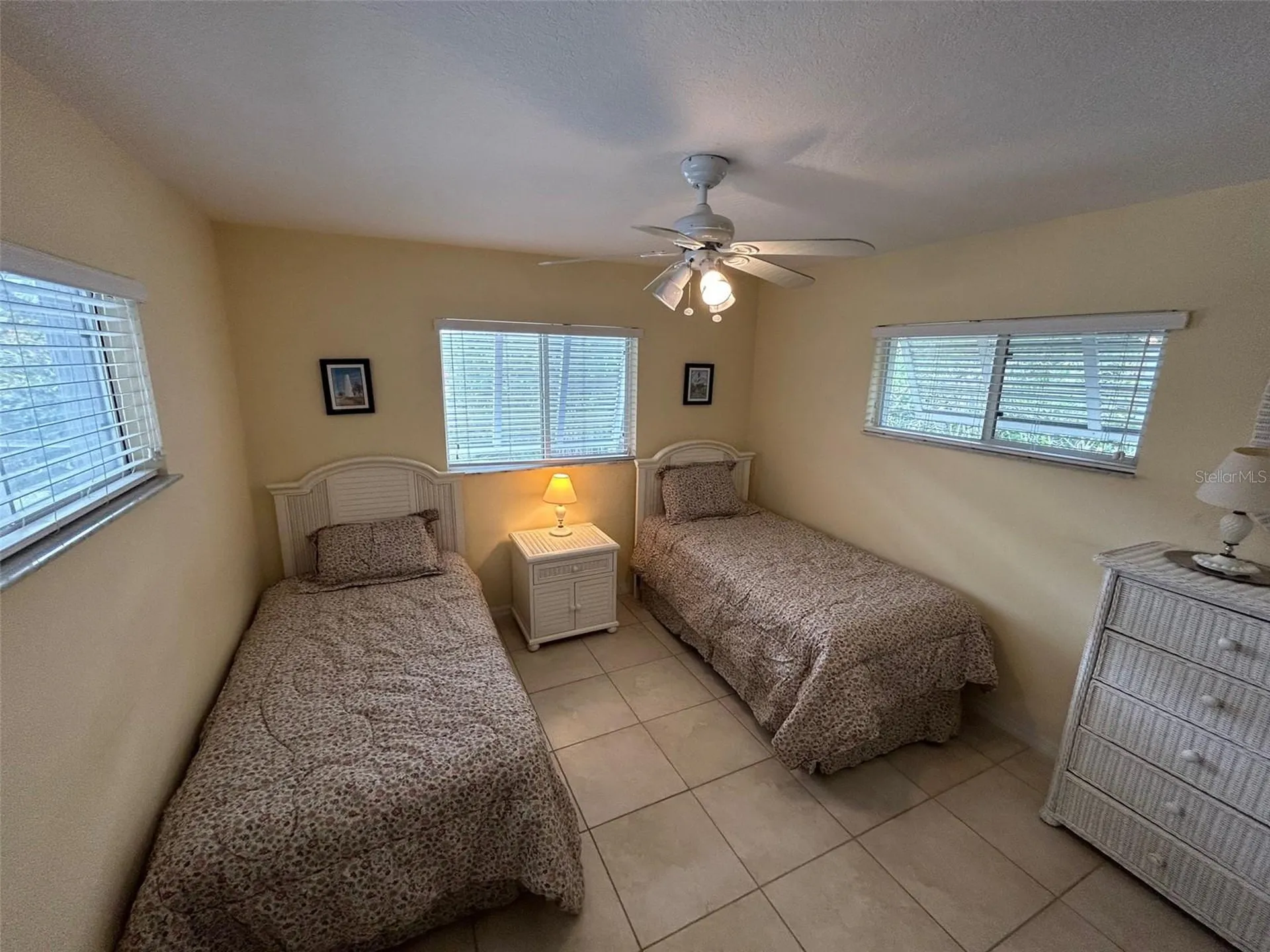 1808 N Peninsula Avenue New Smyrna Beach FL 32169
