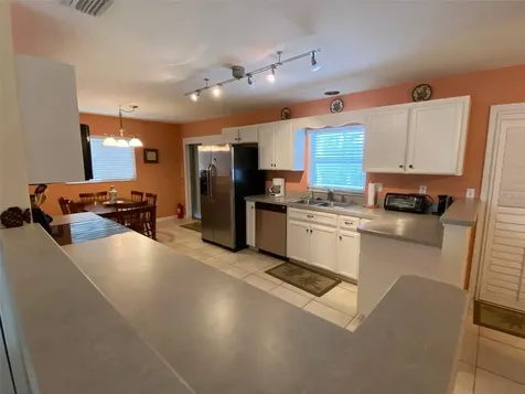1808 N Peninsula Avenue New Smyrna Beach FL 32169
