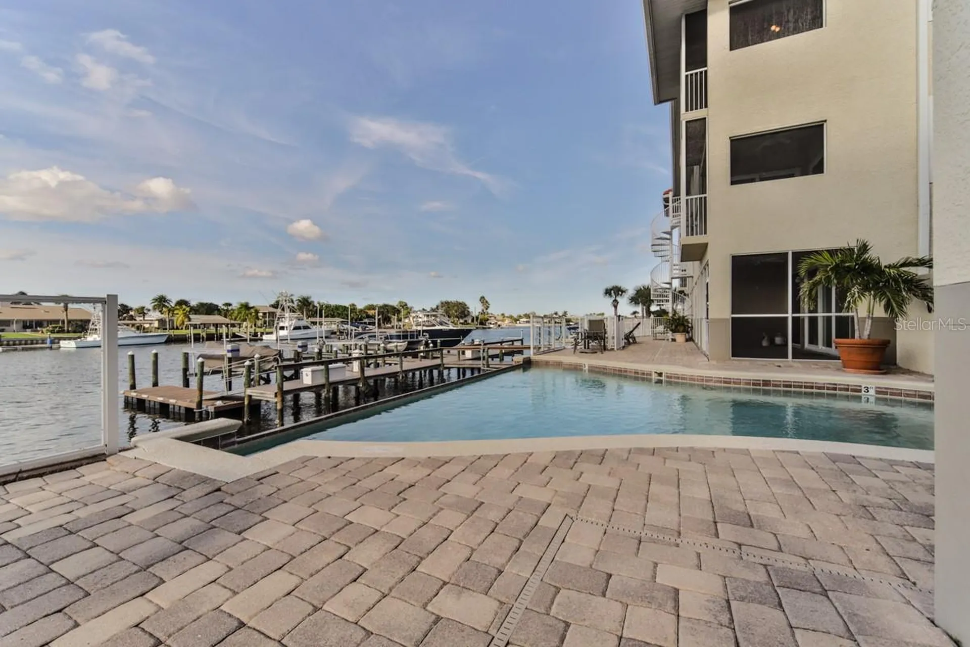 273 Middle Way New Smyrna Beach FL 32169
