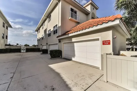 273 Middle Way New Smyrna Beach FL 32169