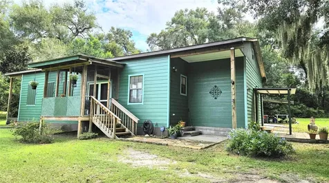 330 W Lakeview Street Lady Lake FL 32159