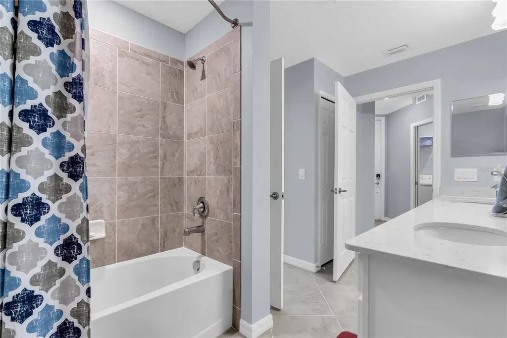 17520 Gawthrop Drive Bradenton FL 34211
