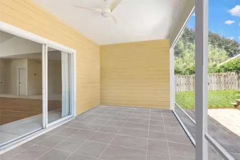 2555 NW 95th Street Gainesville FL 32606