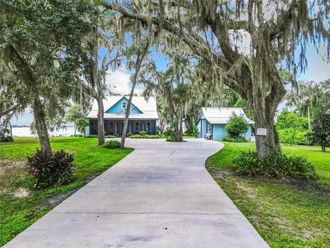 1863 S Lake Reedy Boulevard Frostproof FL 33843