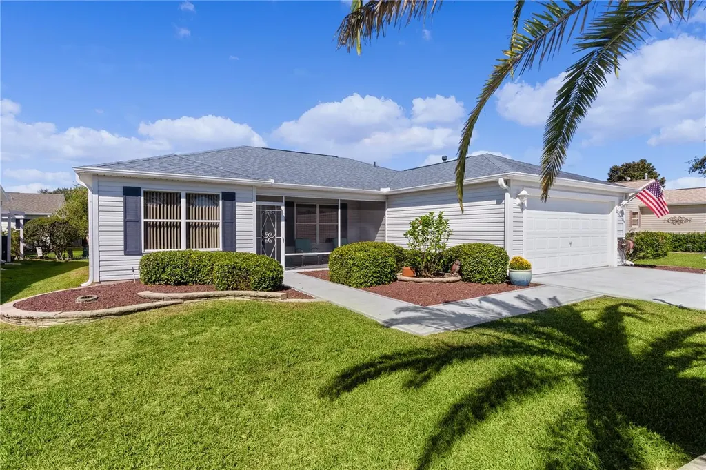 858 Henderson Lane The Villages FL 32162