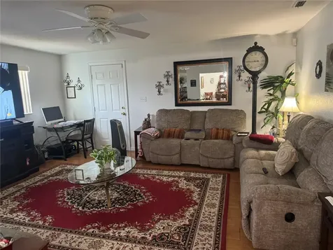 4351 Clarinda Street Orlando FL 32811