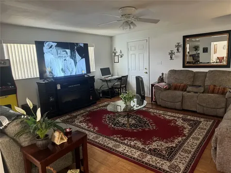 4351 Clarinda Street Orlando FL 32811