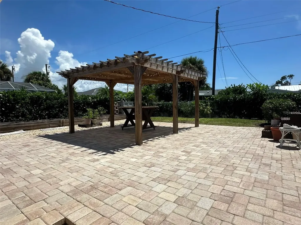 1575 Loralin Drive Englewood FL 34223