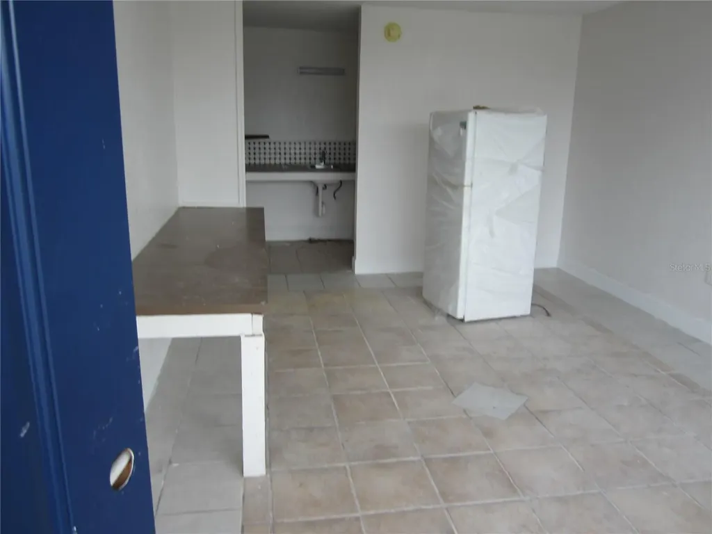 4011 E Columbus Drive Tampa FL 33605