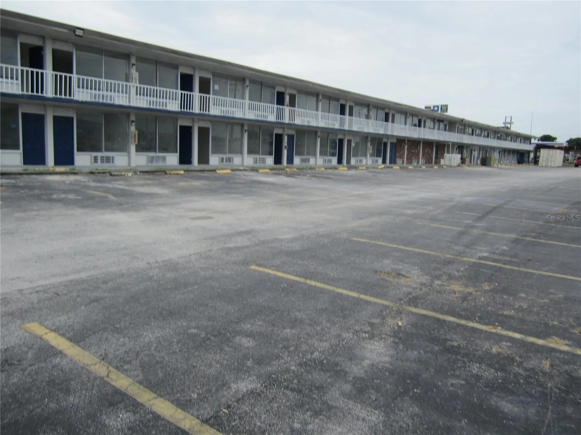 4011 E Columbus Drive Tampa FL 33605
