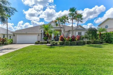 9812 Sweetwater Avenue Bradenton FL 34202