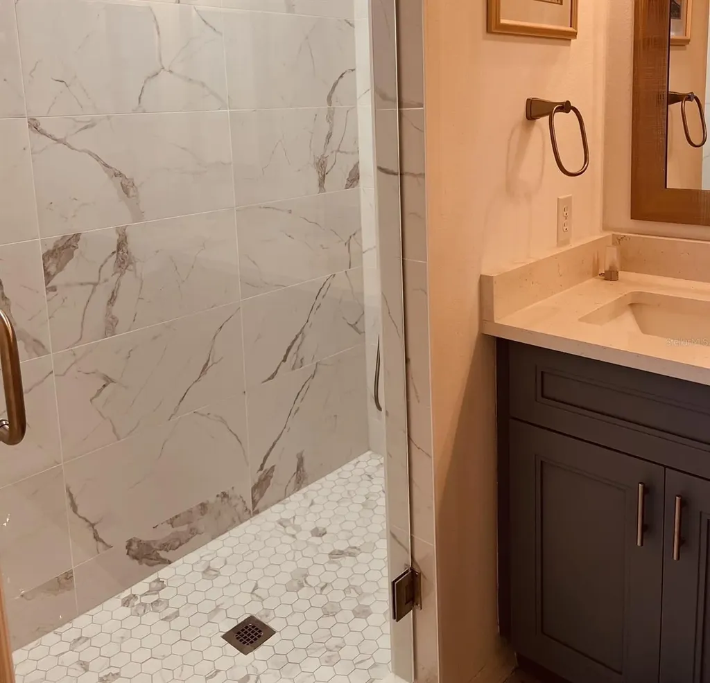 9641 Castle Point Drive Sarasota FL 34238