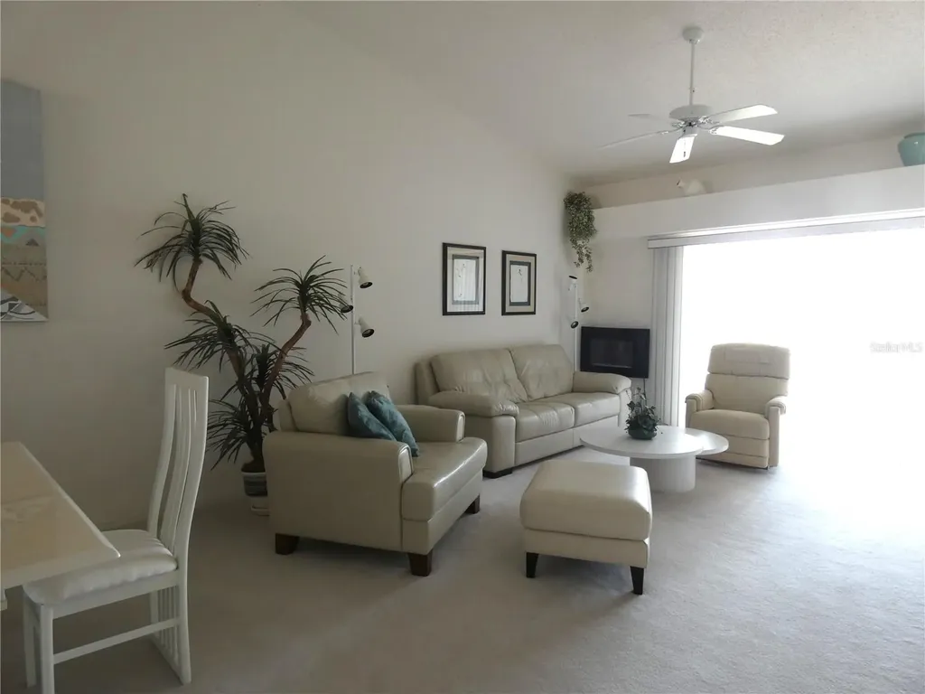 9641 Castle Point Drive Sarasota FL 34238