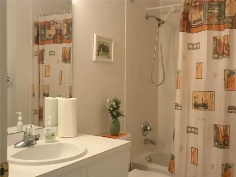 9641 Castle Point Drive Sarasota FL 34238