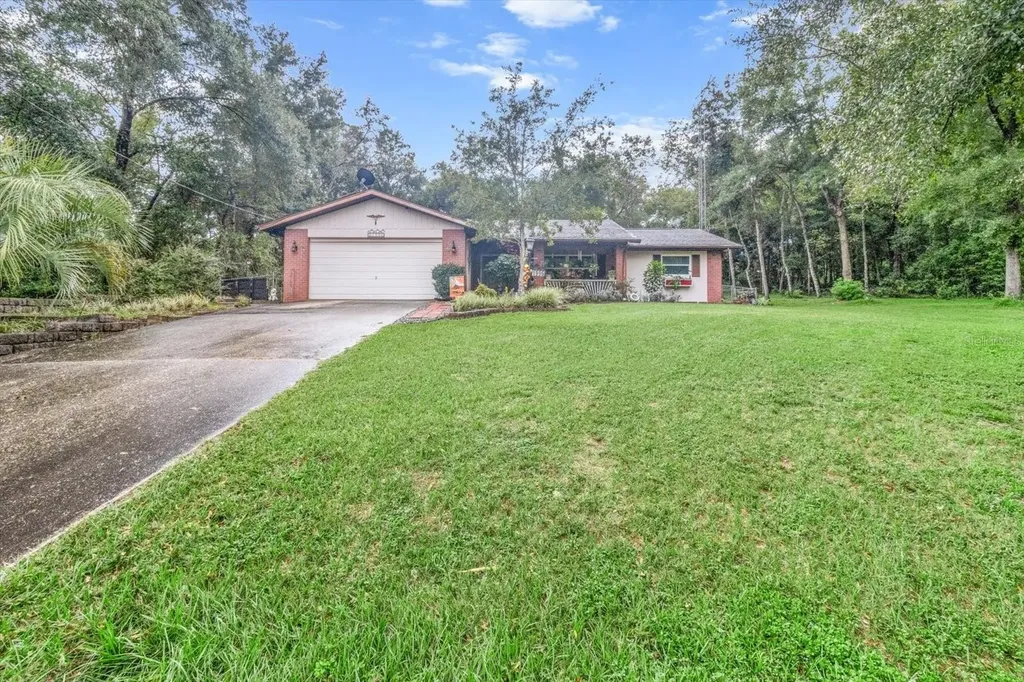 1996 W Water Lily Drive Citrus Springs FL 34434