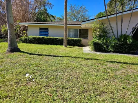 5032 Chancellor Street NE St Petersburg FL 33703