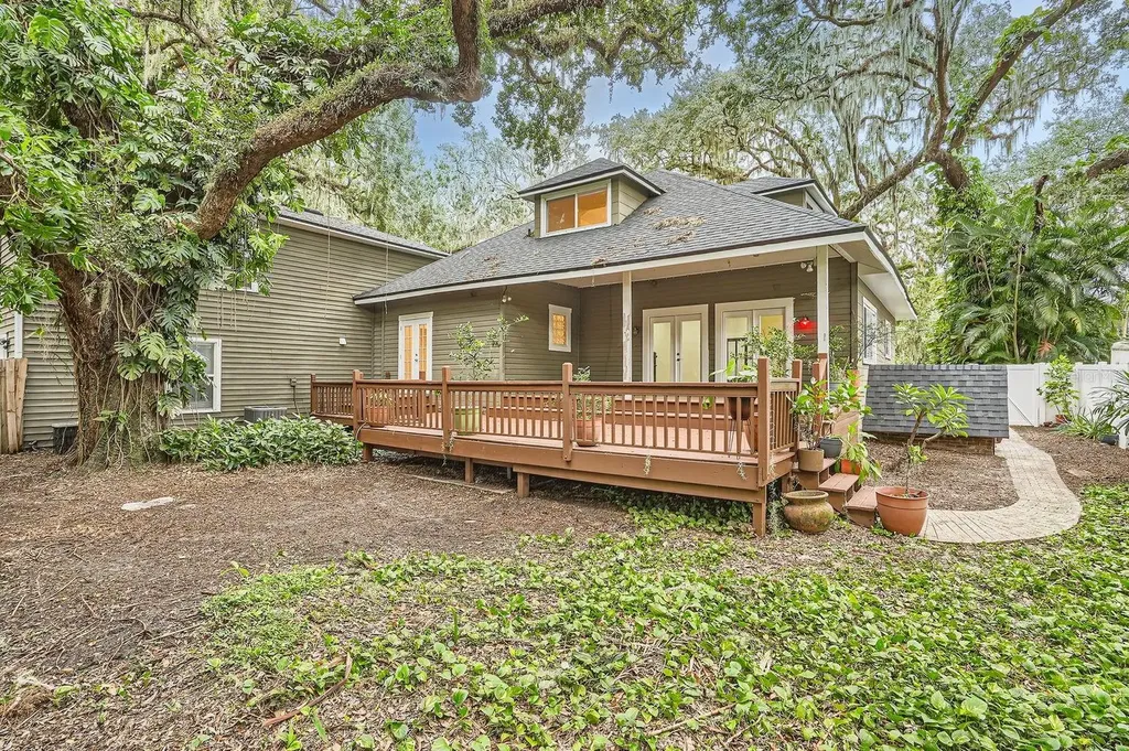 734 S Mills Avenue Orlando FL 32801