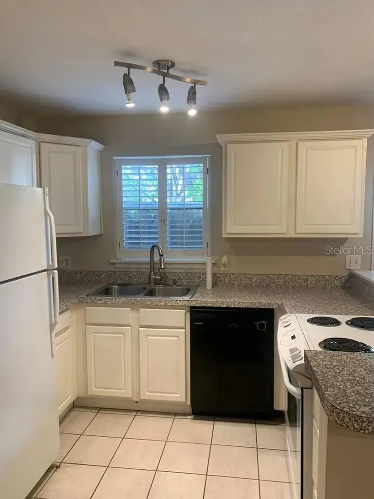 734 S Mills Avenue Orlando FL 32801