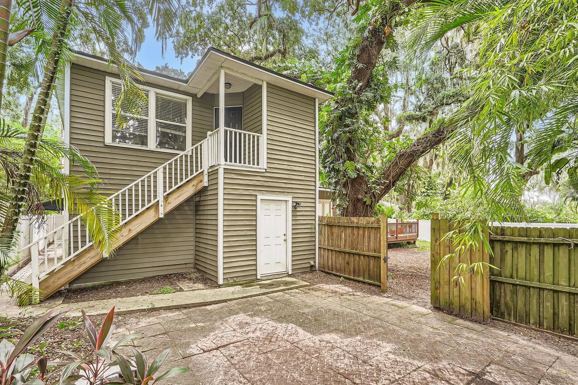 734 S Mills Avenue Orlando FL 32801