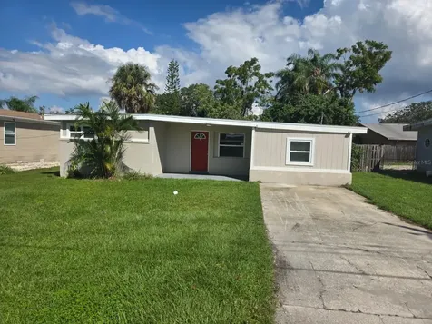 2120 Calusa Trail Holiday FL 34690
