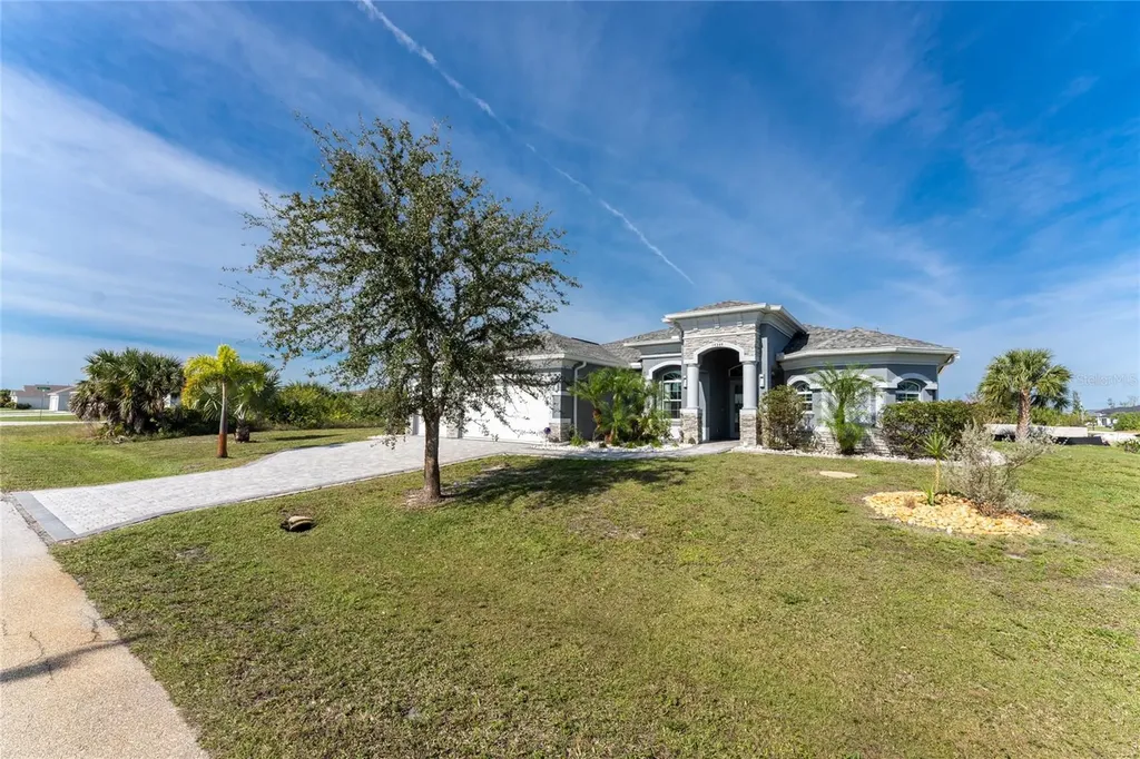14344 Amestoy Avenue Port Charlotte FL 33981