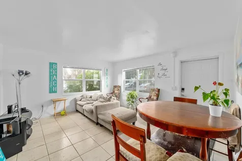 715 Carroll Avenue SW Winter Haven FL 33880