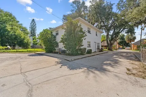 715 Carroll Avenue SW Winter Haven FL 33880
