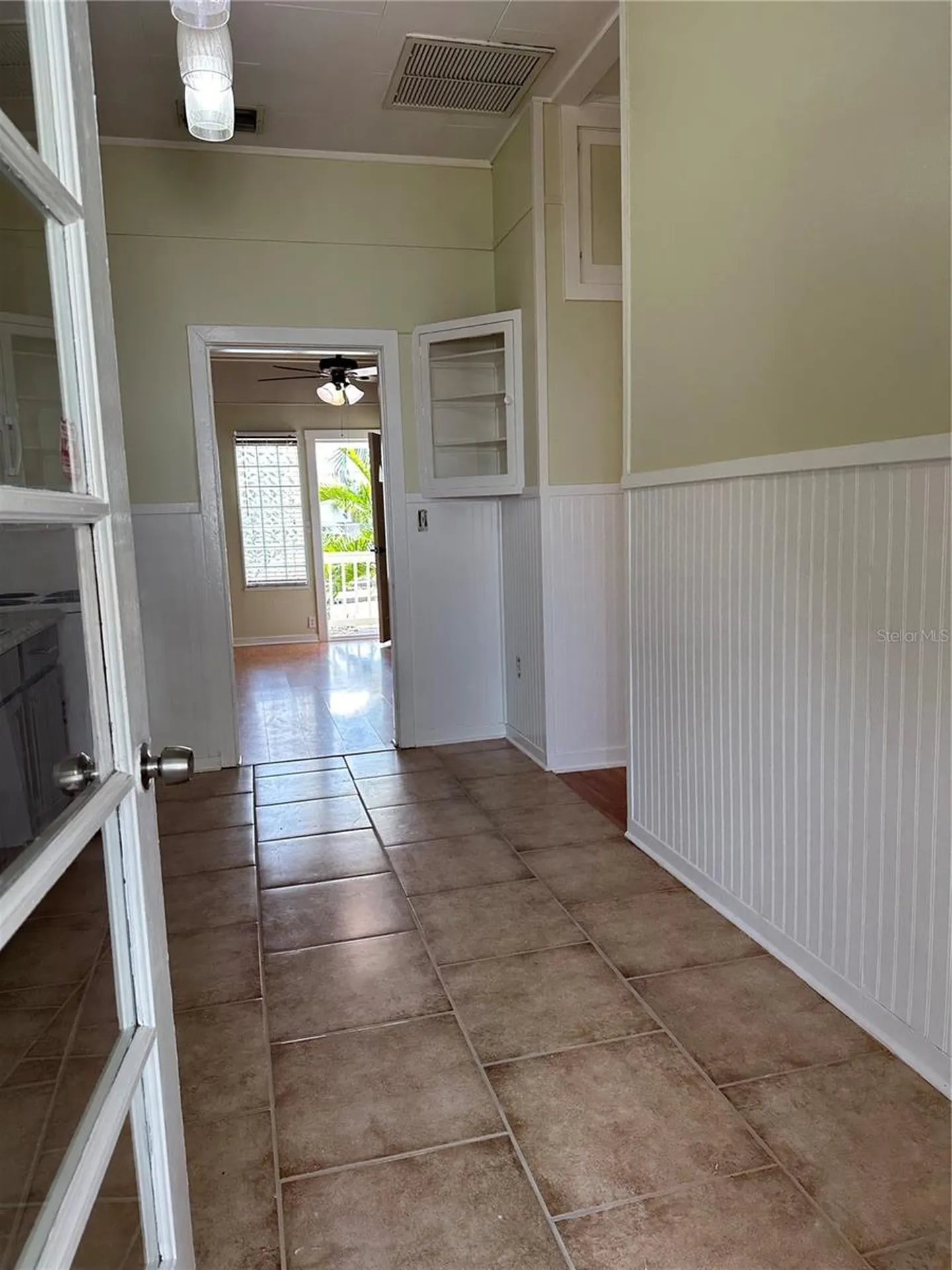 109 Hibiscus Street Tarpon Springs FL 34689