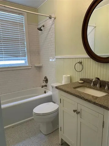 109 Hibiscus Street Tarpon Springs FL 34689