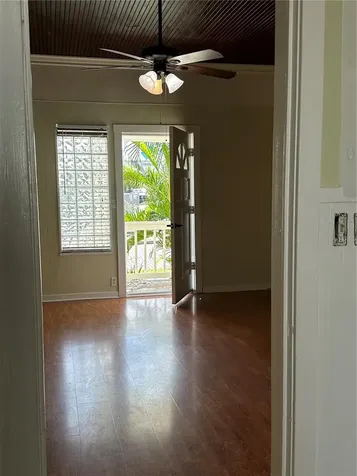 109 Hibiscus Street Tarpon Springs FL 34689