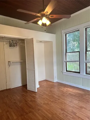 109 Hibiscus Street Tarpon Springs FL 34689