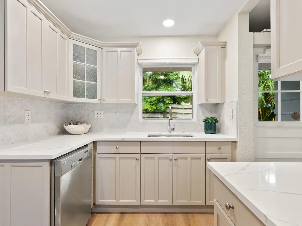 1773 Harmony Lane Sarasota FL 34239