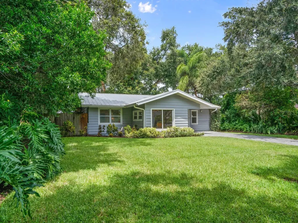 1773 Harmony Lane Sarasota FL 34239