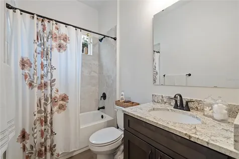 12087 SW 29th Place Gainesville FL 32608