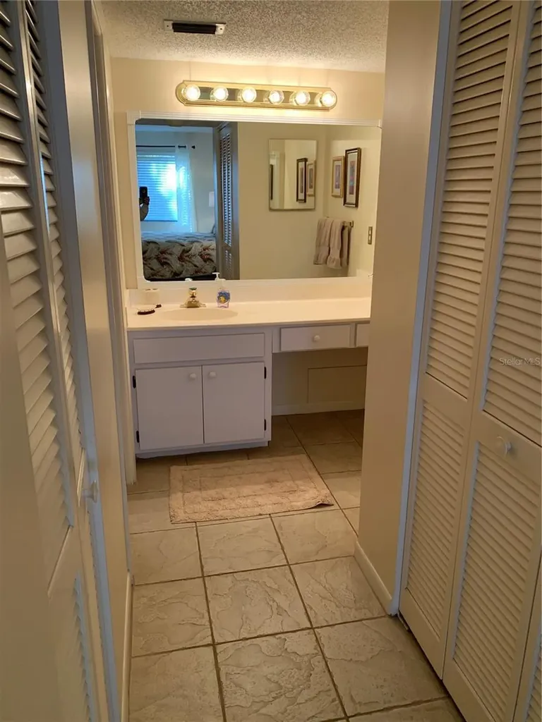 Sarasota FL 34231