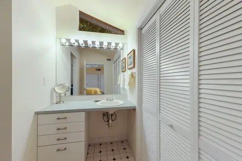 1922 Field Road Sarasota FL 34231