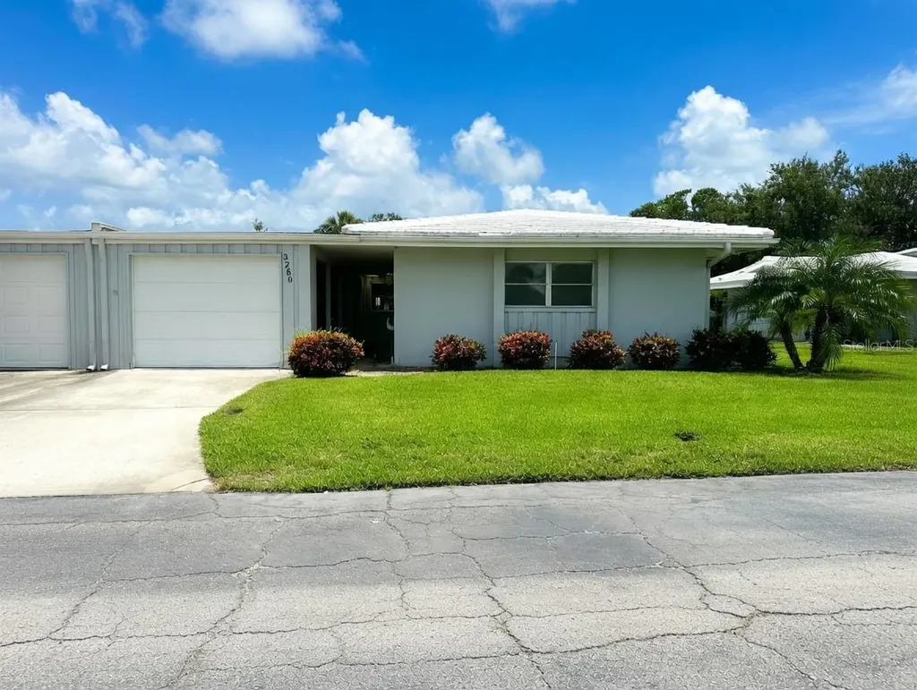 3280 Southfield Lane Sarasota FL 34239