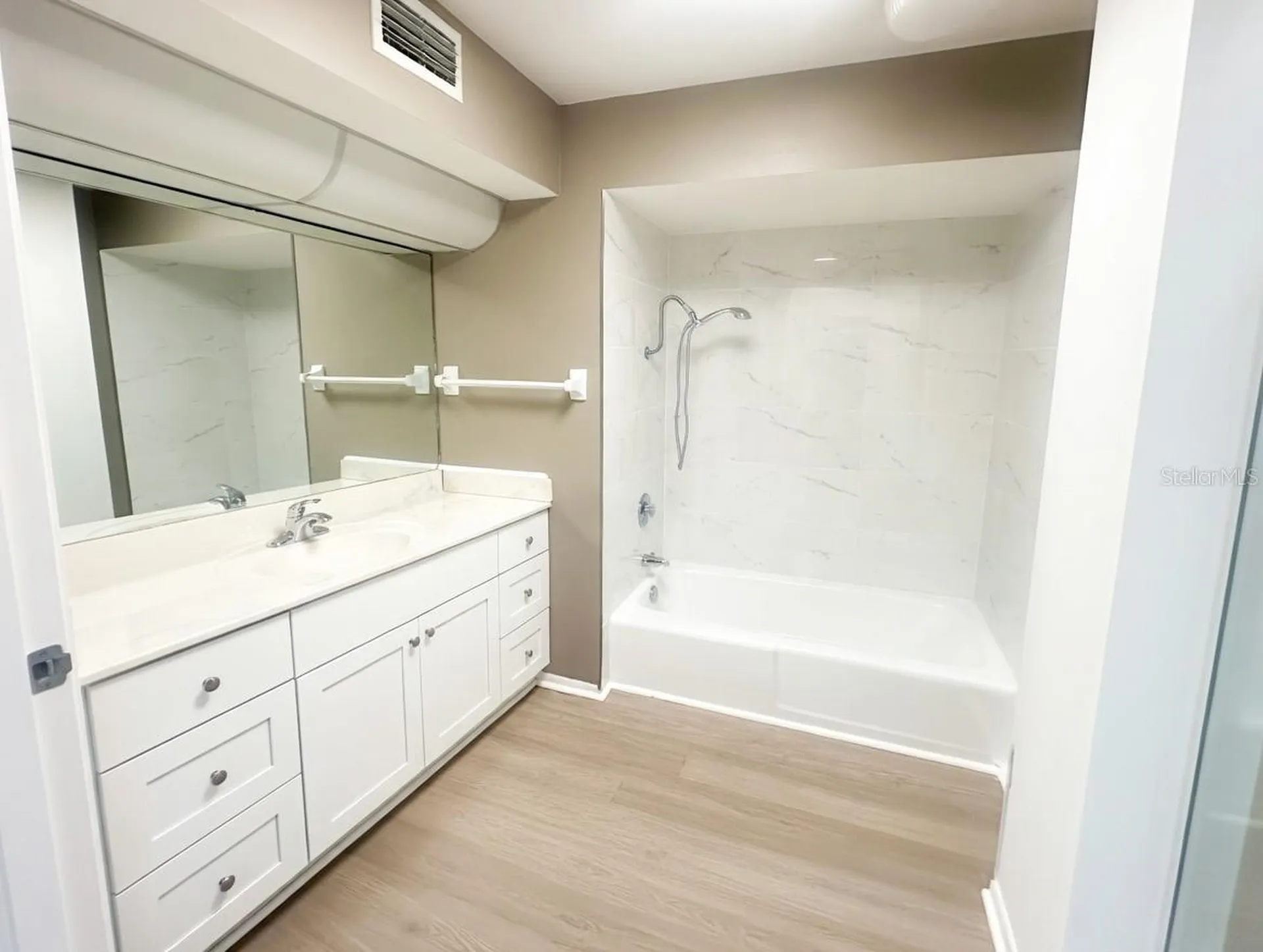3280 Southfield Lane Sarasota FL 34239