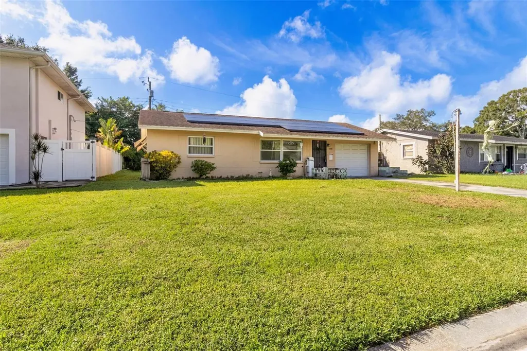 2572 62nd Terrace N St Petersburg FL 33702