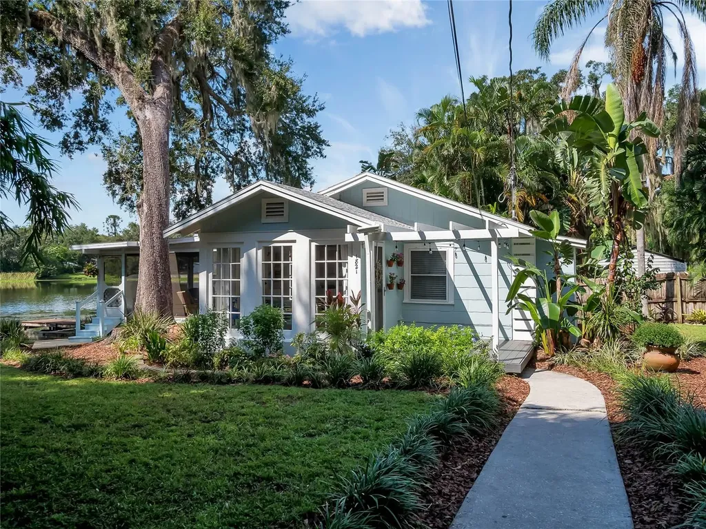 1821 Carlton Drive Orlando FL 32806