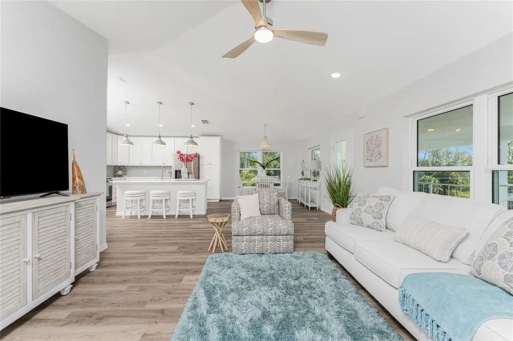 4199 Hollis Avenue Port Charlotte FL 33953