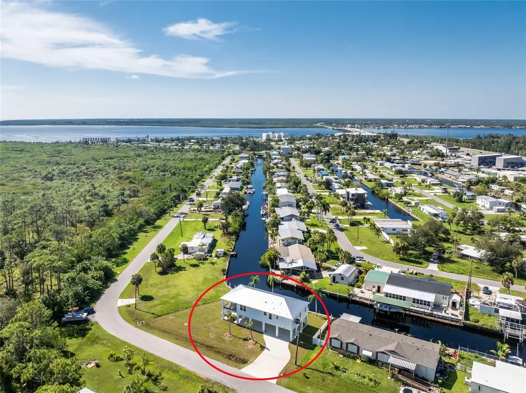 4199 Hollis Avenue Port Charlotte FL 33953