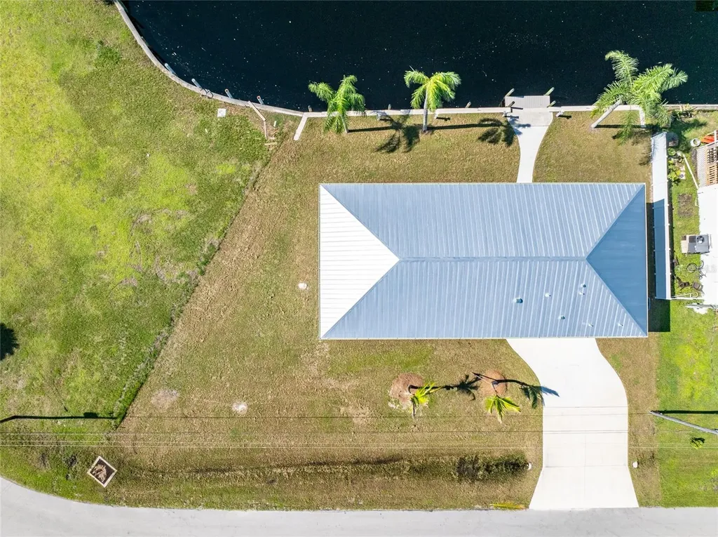 4199 Hollis Avenue Port Charlotte FL 33953