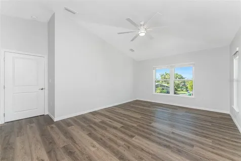 4199 Hollis Avenue Port Charlotte FL 33953