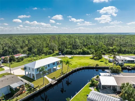 4199 Hollis Avenue Port Charlotte FL 33953